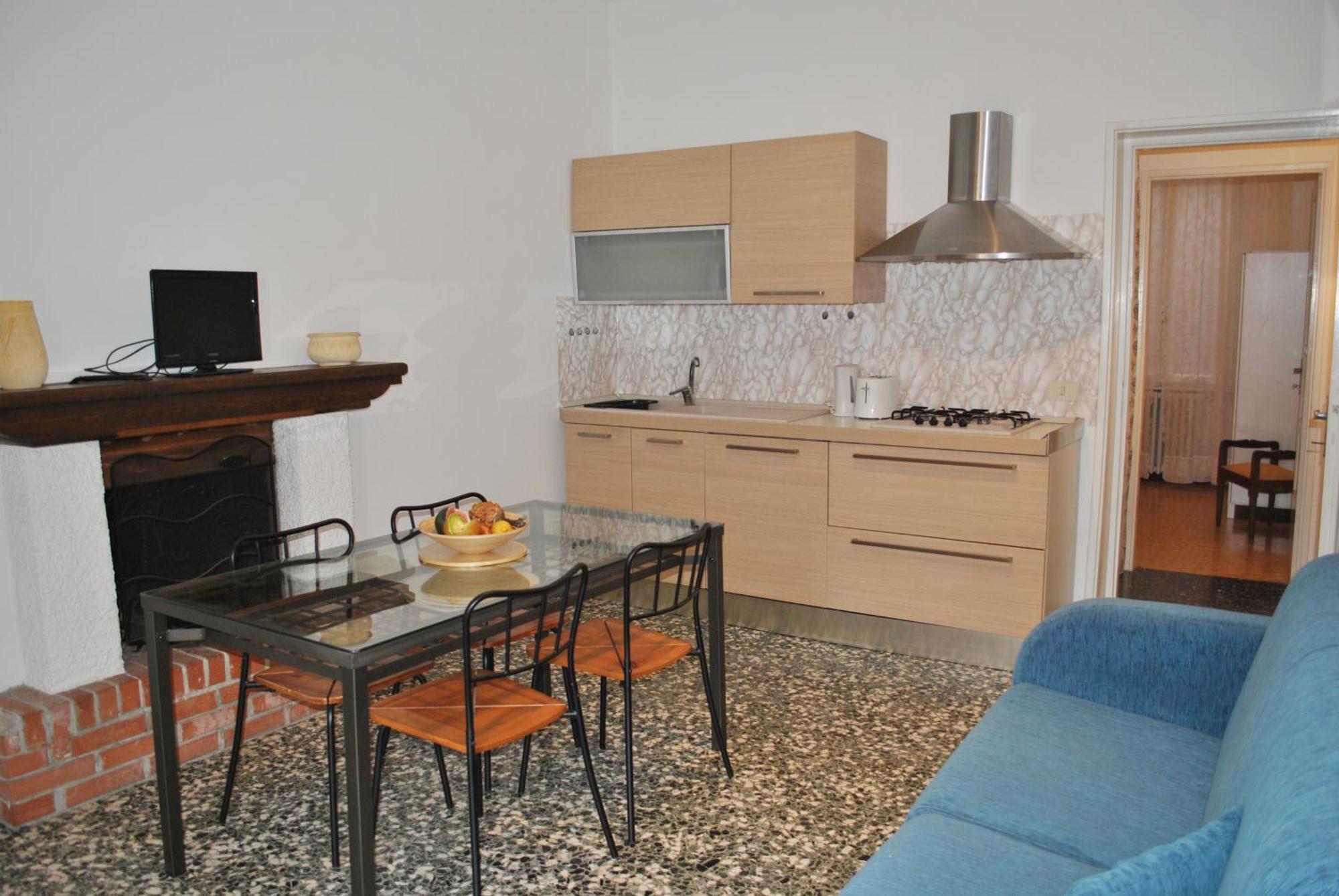 The Romantic Village House - Apartments With Lake View Colonno Extérieur photo