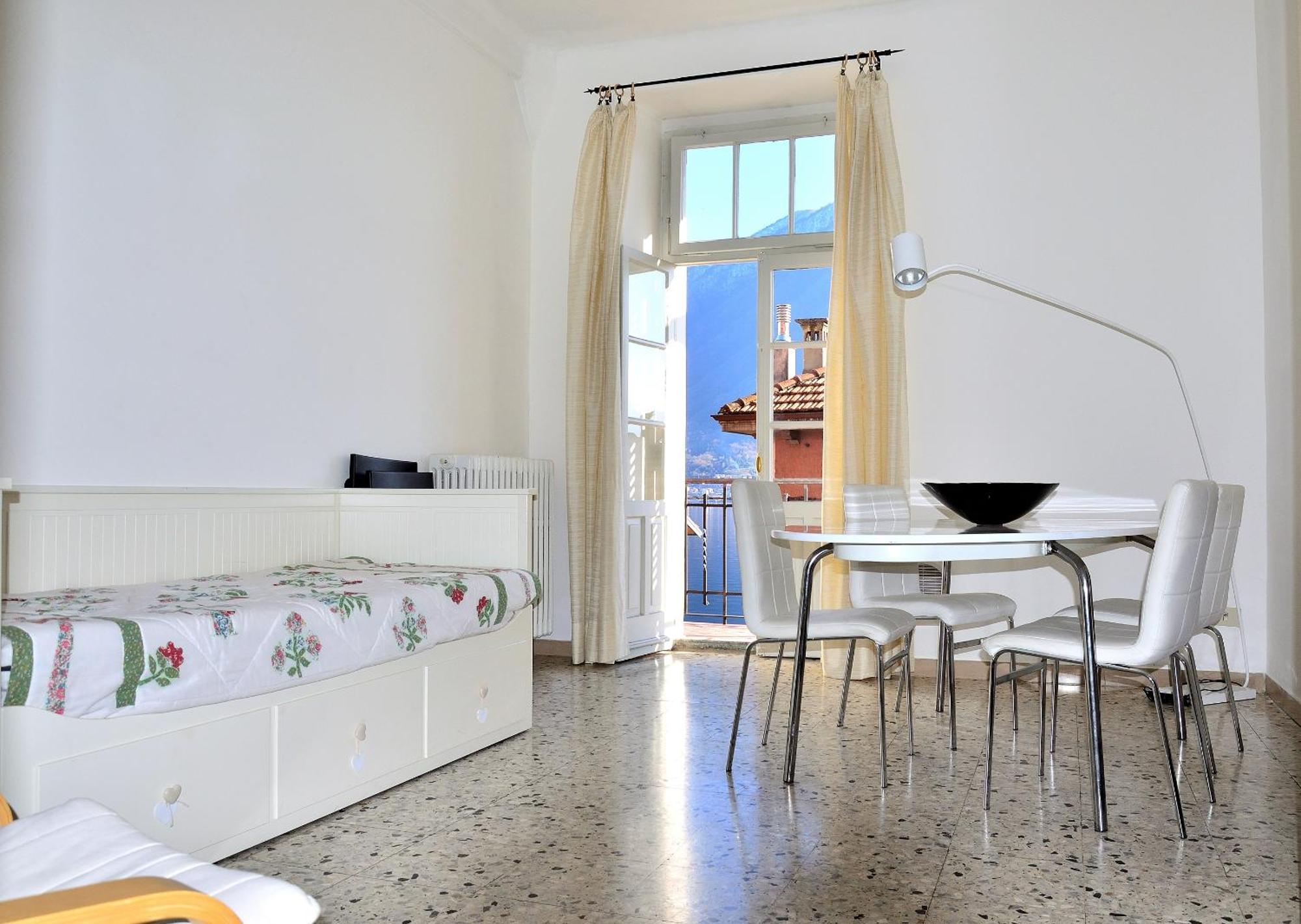 The Romantic Village House - Apartments With Lake View Colonno Extérieur photo