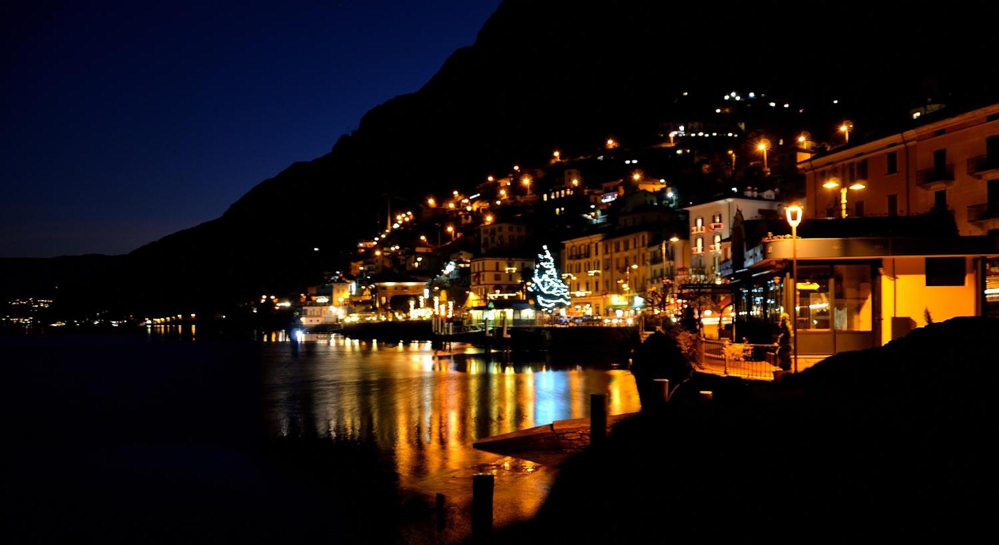 The Romantic Village House - Apartments With Lake View Colonno Extérieur photo